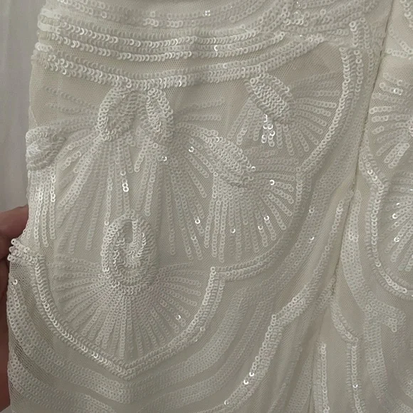 Fashion Nova Ivory Beaded V-Neck Wedding Gown with Feather Shoulders - Picture 8 of 9